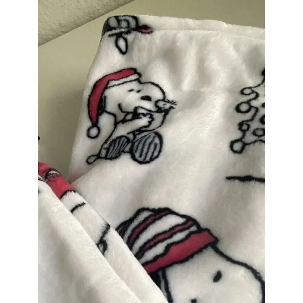 Peanuts Snoopy Pink Winter Holiday Throw‎ Blanket Christmas Snowman 50 x 70” NEW